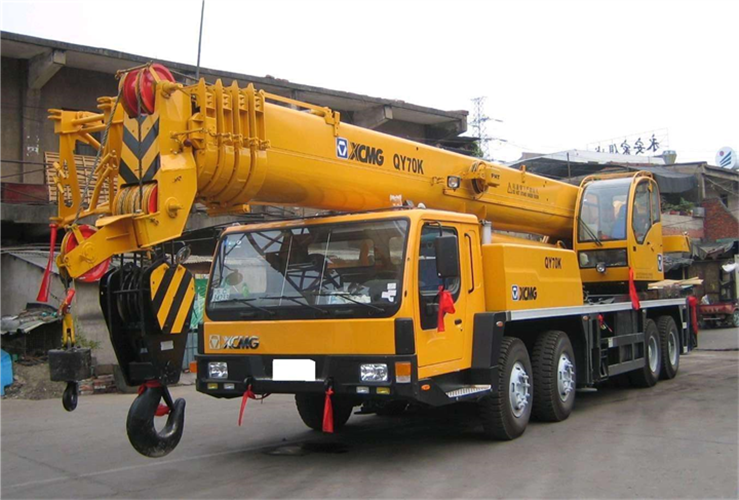 枣庄市吊车出租选择重点